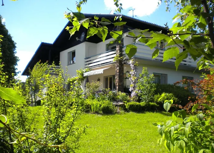 Gaestezimmer Weiss